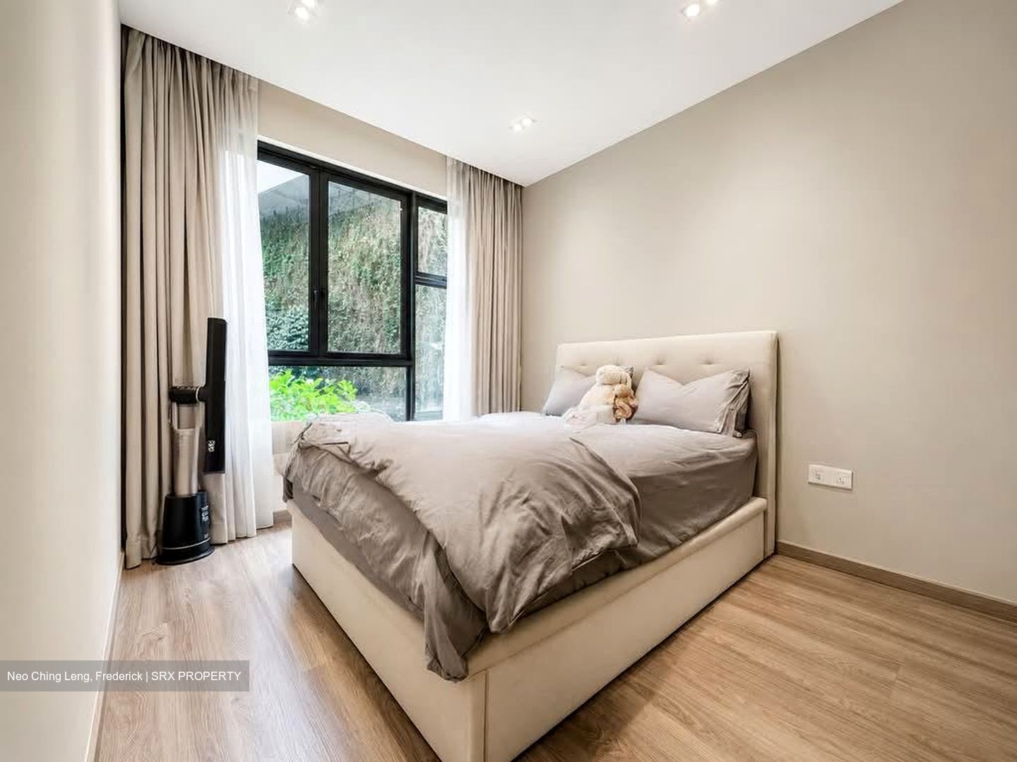 The Brownstone (D27), Condominium #560906311